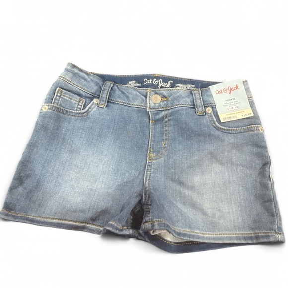 Cat & Jack girls Light Blue Jean Shorts - Picture 1 of 3